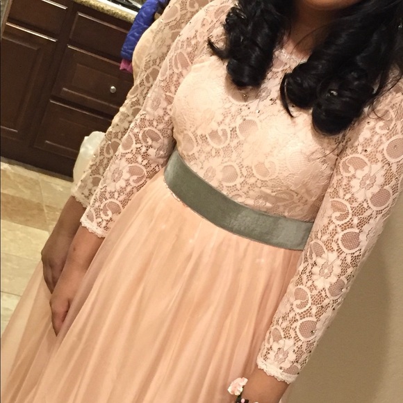 Peach gown with Swarovski embellishments! - Picture 7 of 7